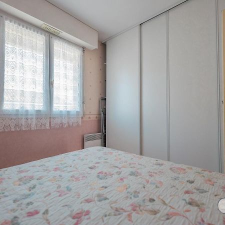 Appartement Plage Et Commerces, Balcon, Tout Confort - Fr-1-197-547 Les Sables-d'Olonne Exterior photo