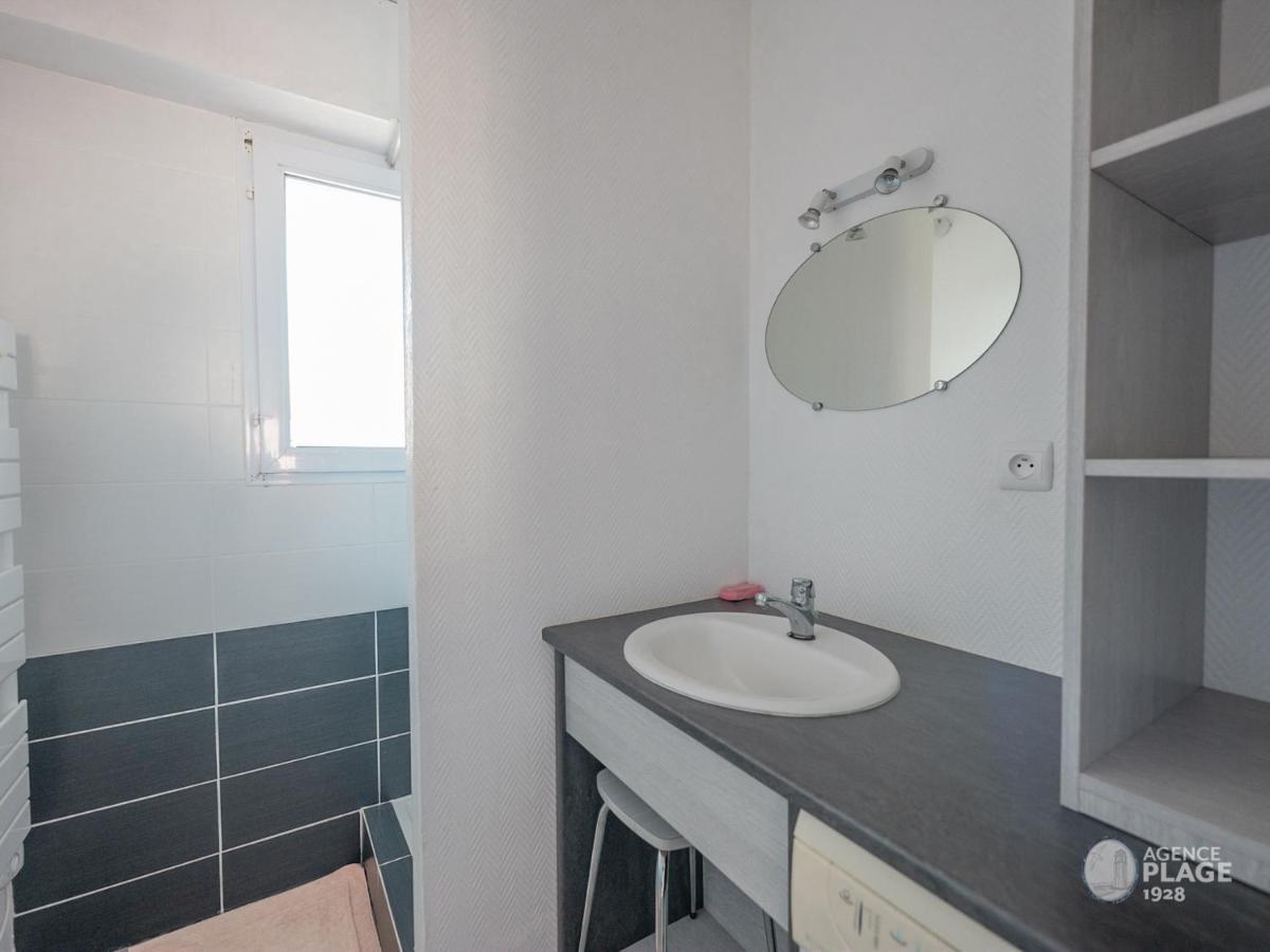 Appartement Plage Et Commerces, Balcon, Tout Confort - Fr-1-197-547 Les Sables-d'Olonne Exterior photo